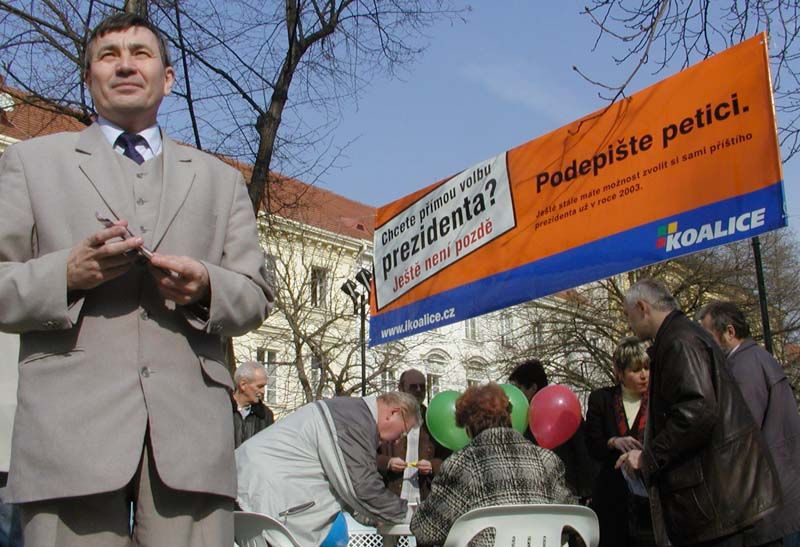obrázek: Plzeňská ODS omezuje volební kampaň