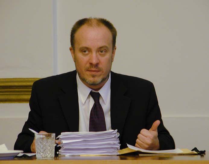 obrázek: Bude více policistů v ulicích?