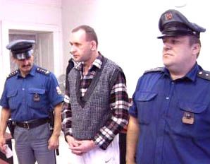 obrázek: Bory opustila stovka obviněných 