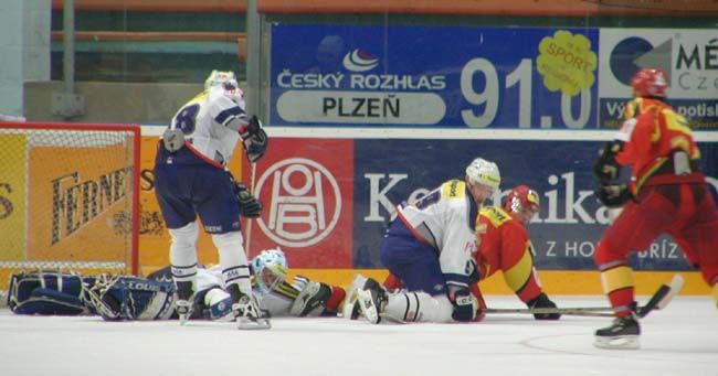 obrázek: Sláva pro hokejové fandy ve Varech 