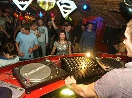 obrázek: Domažlické Moskyto zve na předvánoční Next Jungle Work
