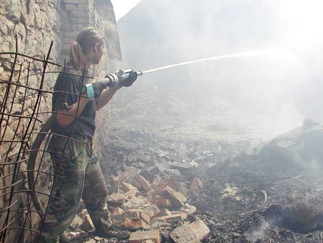 obrázek: Nezvěstická tragédie: Muž zemřel pod sutinami domu