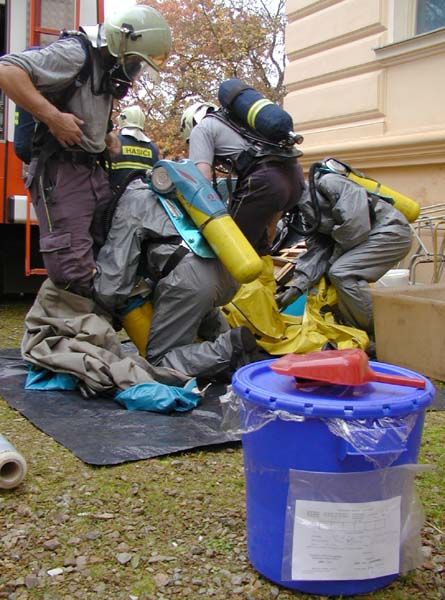 obrázek: Neznámá látka vyděsila úředníky