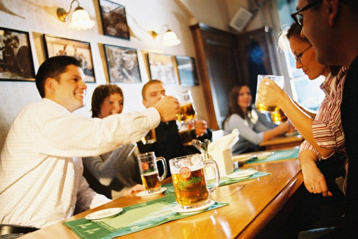 obrázek: Češi na prvním valentýnském rande pivo nepijí, Švédové ano