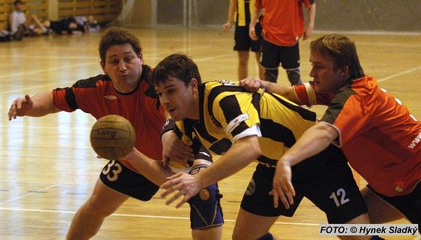 obrázek: Do finále Českého poháru národní házené postupuje Plzeň – Újezd a Nýřany
