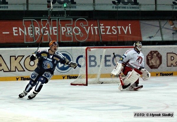 obrázek: Hokejisté Lasselsbergeru Plzeň rozstříleli třinecké Oceláře 7:1