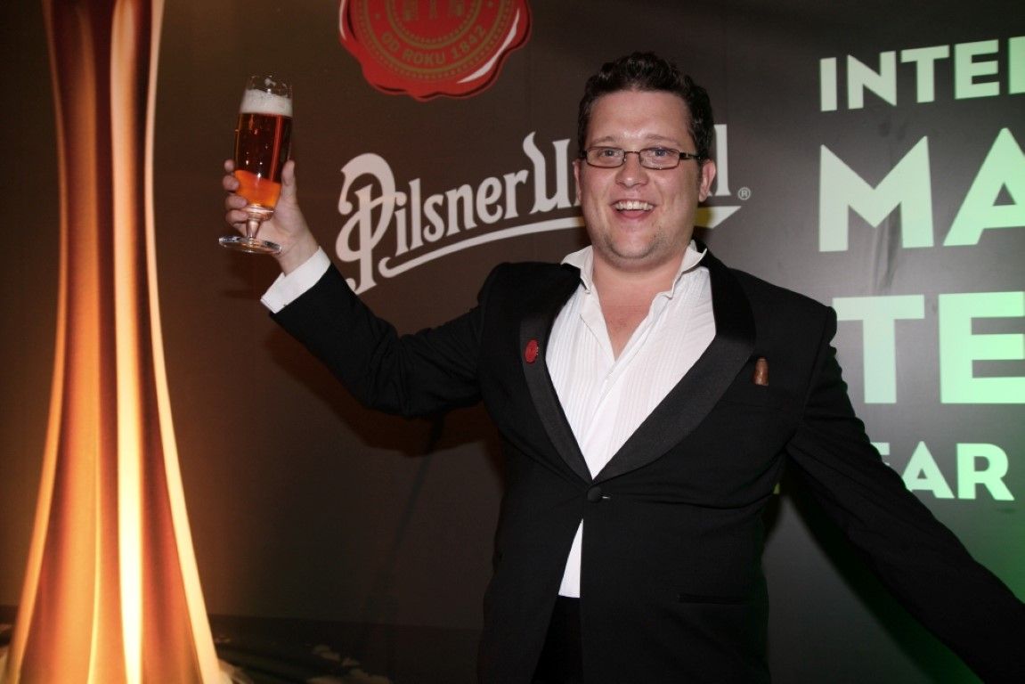 obrázek: Mistrem světa v čepování Pilsner Urquell je Brit