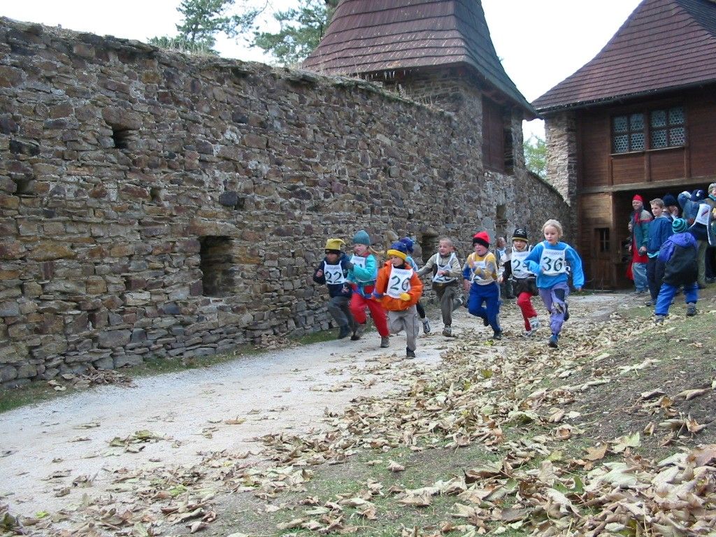 obrázek: Velhartice dnes celodenním programem zavírají hrad
