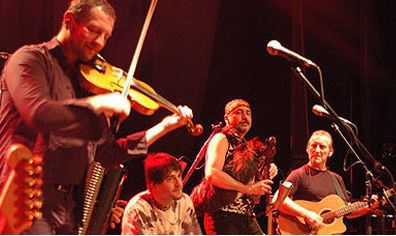 obrázek: Čechomor míří do Synagogy