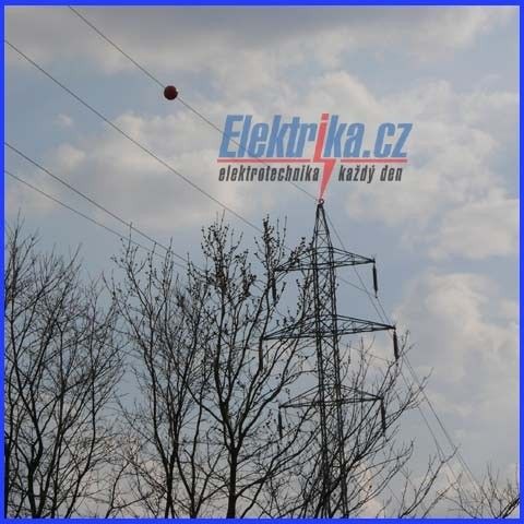obrázek: Energetici varují: V blízkosti elektrických zařízení buďte opatrní