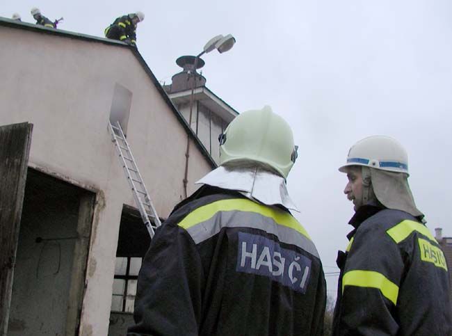 obrázek: O silvestrovské noci hořel v Letkově barák od pyrotechniky