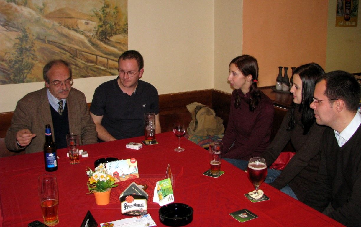 obrázek: Oslavy ukončila TOP 09 diskuzí s J. Lobkowiczem