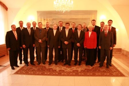 obrázek: Do Plzně se sjeli hejtmani, hostem je i Ivan Hašek