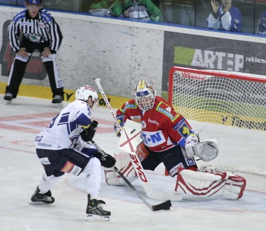obrázek: Plzeň doma prohrála, Hašek vychytal nájezdy