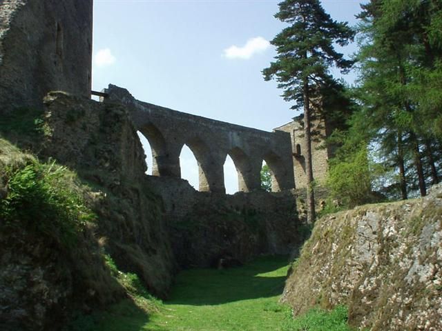 obrázek: Prodloužený svatováclavský víkend na památkách: Velhartická Buškova číše i filharmonici v Plasích 