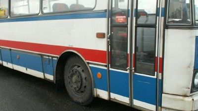 obrázek: Řidič autobusu v Tachově nedal přednost náklaďáku