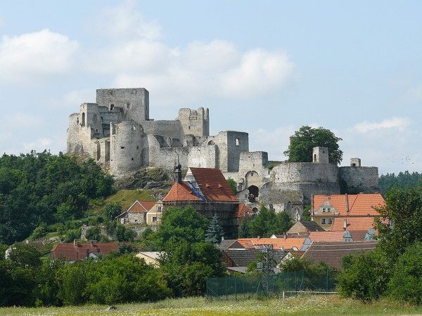 obrázek: Středověk na hradě Rabí