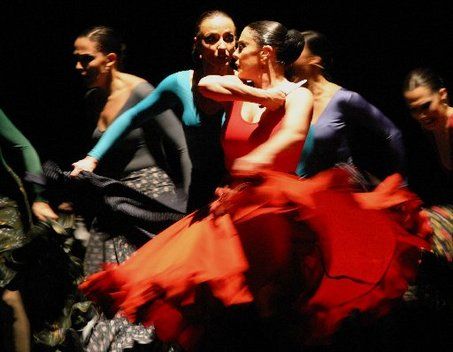 obrázek: U Zvonu se představí flamenco, fotografie i speciality