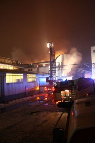 obrázek: V Heřmanově Huti shořela sklárna