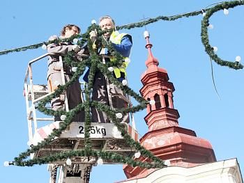 obrázek: Zhasínal vánoční osvětlení