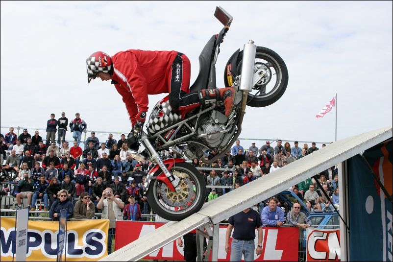 obrázek: Borská pole v sobotu hostí obří Motoshow