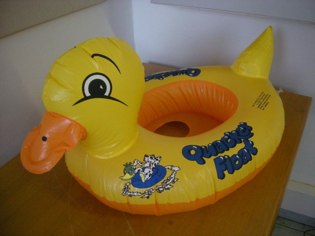 obrázek: Celníci zachytili nebezpečné kruhy do vody