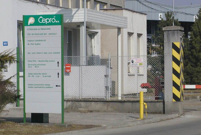 obrázek: V Chříči nakradli naftu za sto tisíc korun