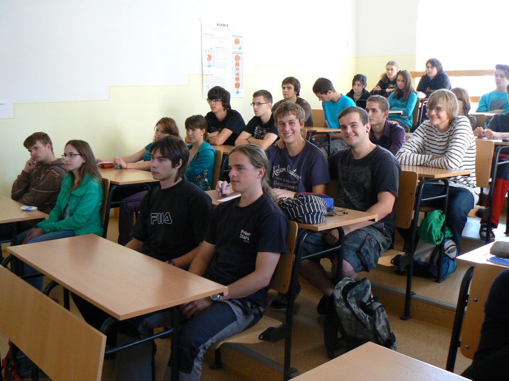 obrázek: Středním školám v Plzeňském kraji chybí učitelé angličtiny, biologie nebo fyziky