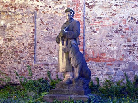 obrázek: Domažlice se přou o sochu pohraničníka