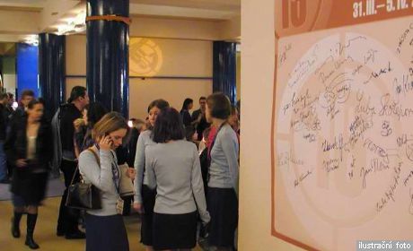 obrázek: Finále Plzeň vyhrála Hřebejkova Kawasakiho růže