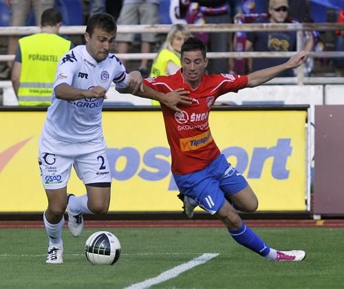 obrázek: Fotbalisté Viktorie přejeli Slovácko 3:0 a dál vedou ligu