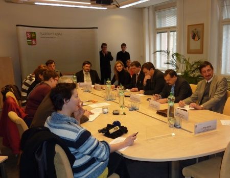 obrázek: Plzeňský kraj zřizuje program Společně pro dotace