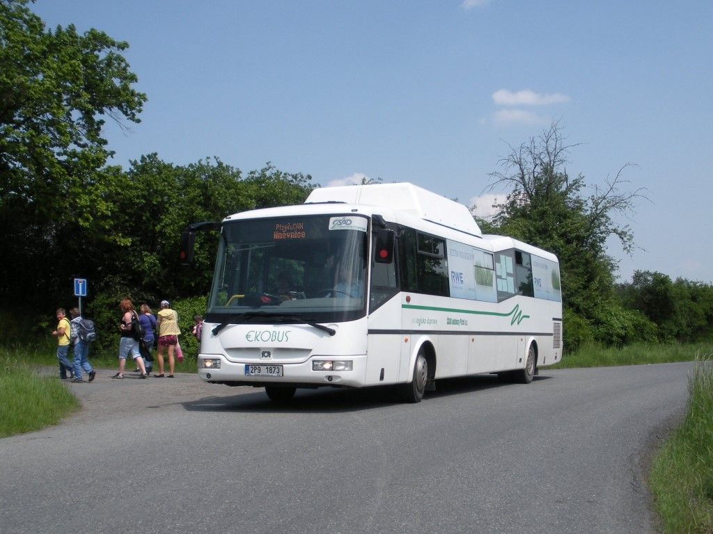 obrázek: Na šumavské Černé jezero jezdí od soboty autobus