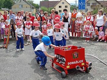 obrázek: Nejmenší hasiči se předvedou v neděli v Domažlicích 