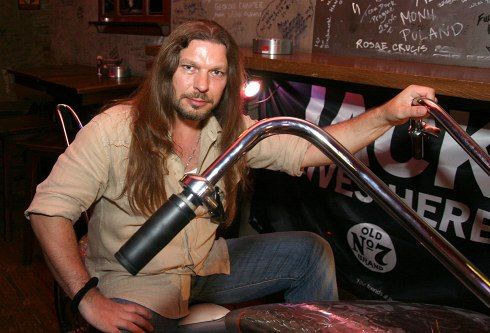 obrázek: PETR KOLÁŘ - LETNÍ AKUSTICKÉ TURNÉ 2010