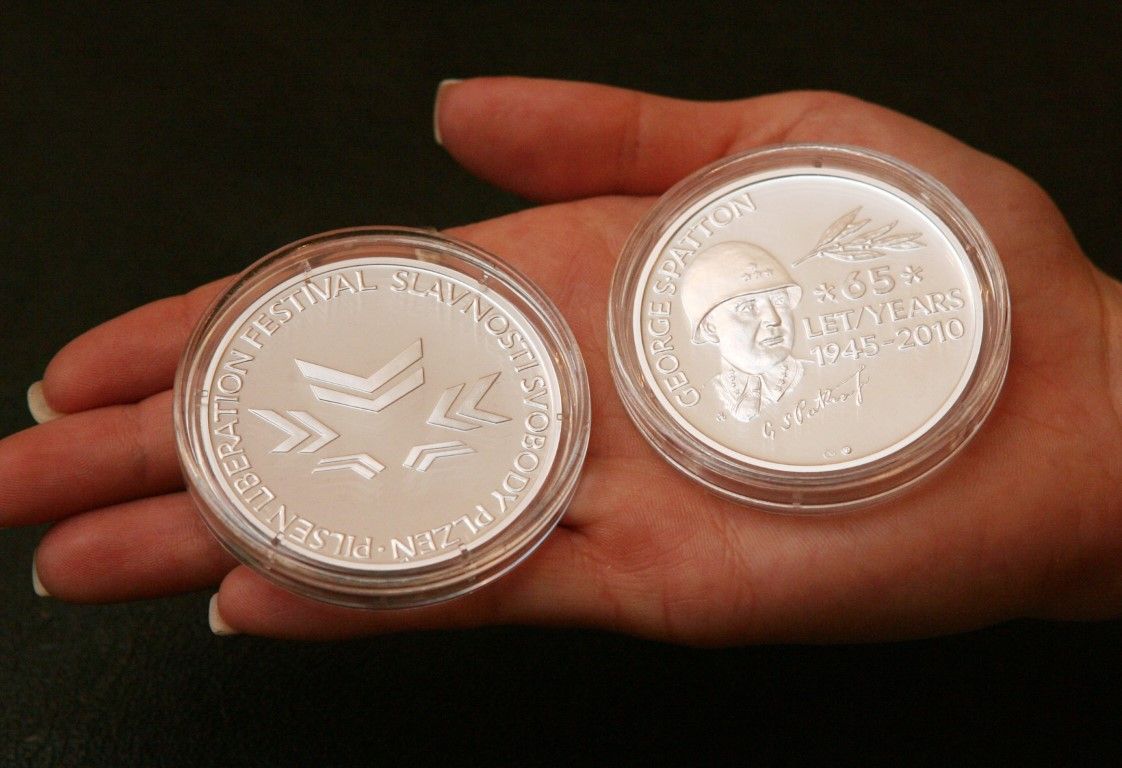 obrázek: Plzeň má k 65. výročí osvobození medaile pro veterány