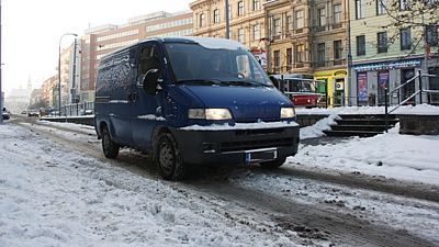 obrázek: Řidiče v Plzni rozčilují vyjeté koleje ve vedlejších silnicích