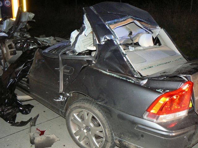 obrázek: Řidička spáchala sebevraždu, na D5 narazila do kamionu 