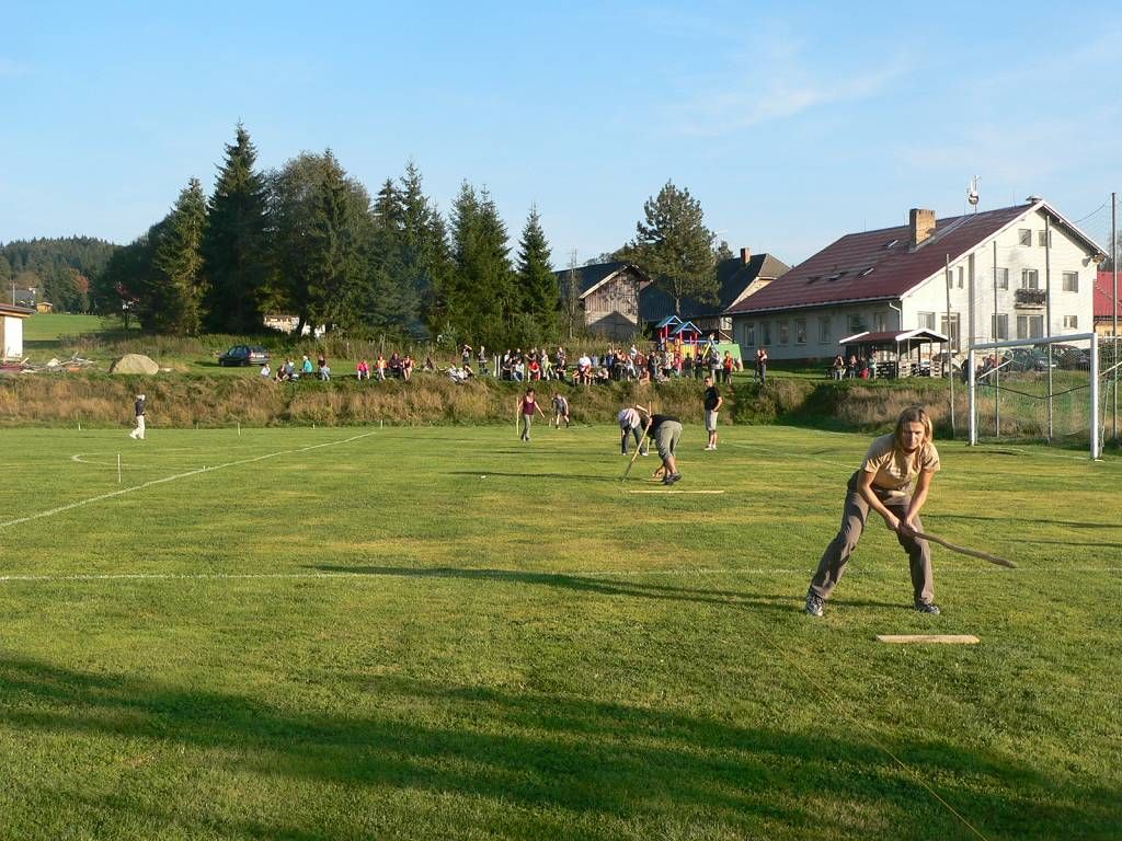 obrázek: Šumavský Stožec hostí šampionát v tlučení špačků