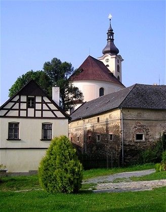obrázek: Úterý láká na sobotu návštěvníky na výstavu Jiřího Stacha a jarmark