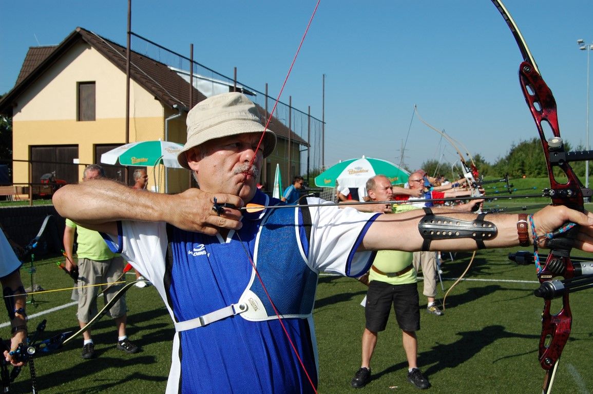 obrázek: Zlato a bronzy pro plzeňské lukostřelecké týmy