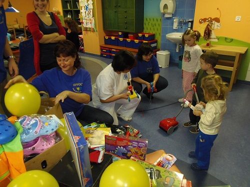 obrázek:  Nemocnice poslala do Stříbra dík a přáníčko
