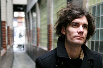 obrázek: Charismatický James Harries zahraje v Zach´s Pubu