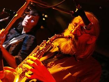 obrázek: Festival Jeden svět odstartuje koncert Plastiků