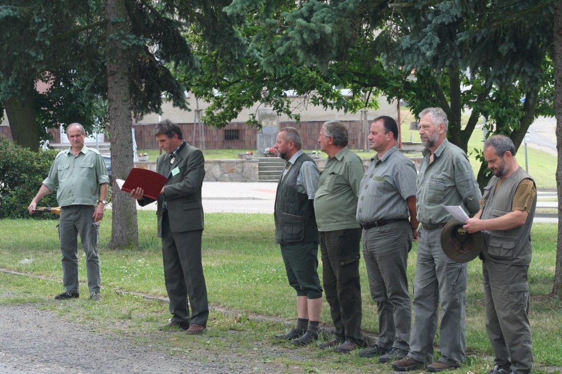 obrázek: Honiči soutěžili ve Volduchách, skládali barvářské zkoušky