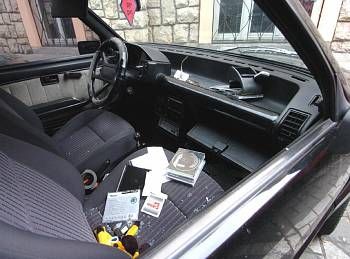 obrázek: Nechávat cennosti v autě se cizincům nevyplatilo