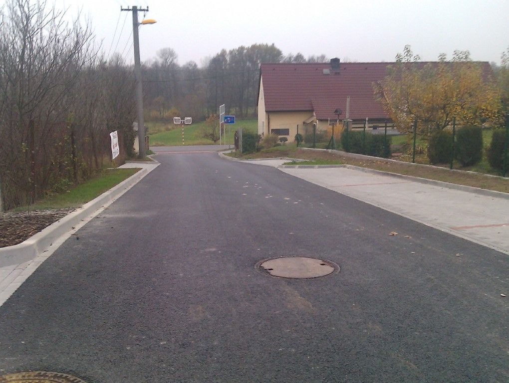 obrázek: Rekonstrukce místních komunikací v Horní Bříze finišuje