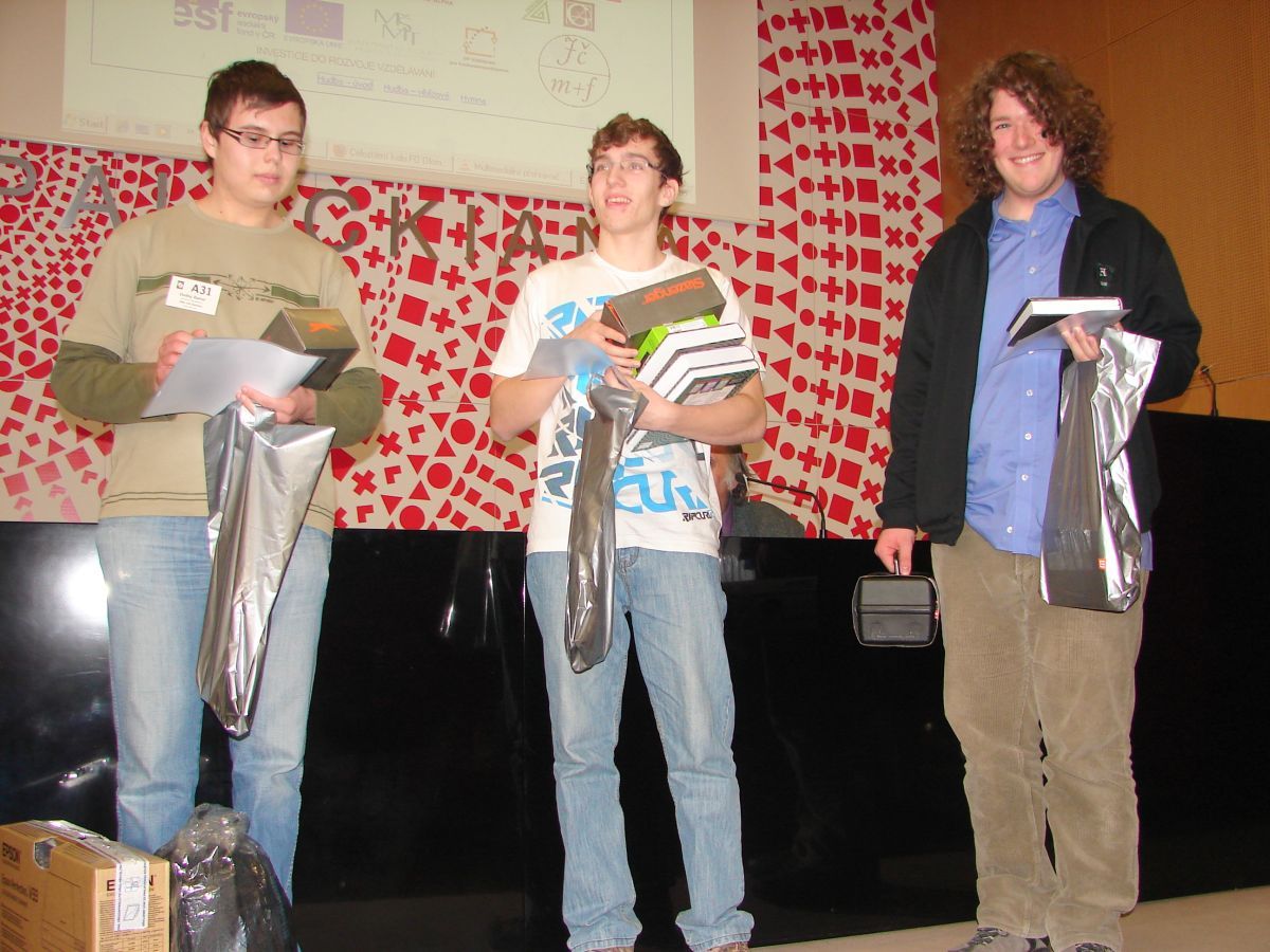 obrázek: S fyzikou si nejlépe poradili také středoškoláci z Plzně
