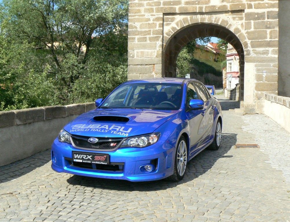 Subaru WRX STI = elegance + dravost!