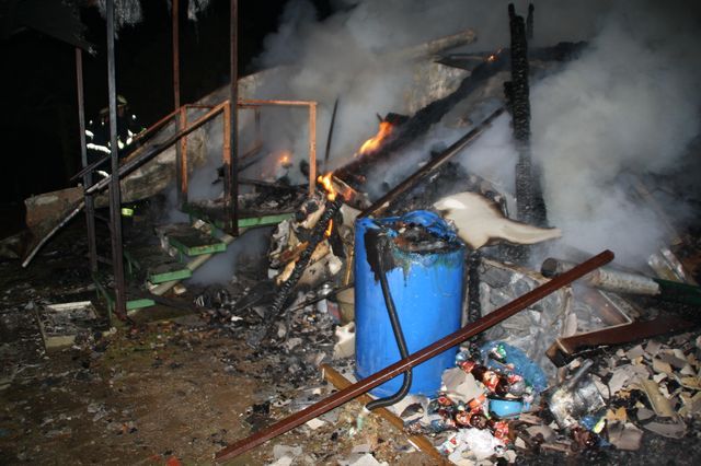 obrázek: V Chotiné shořela chata, škoda 350 tisíc